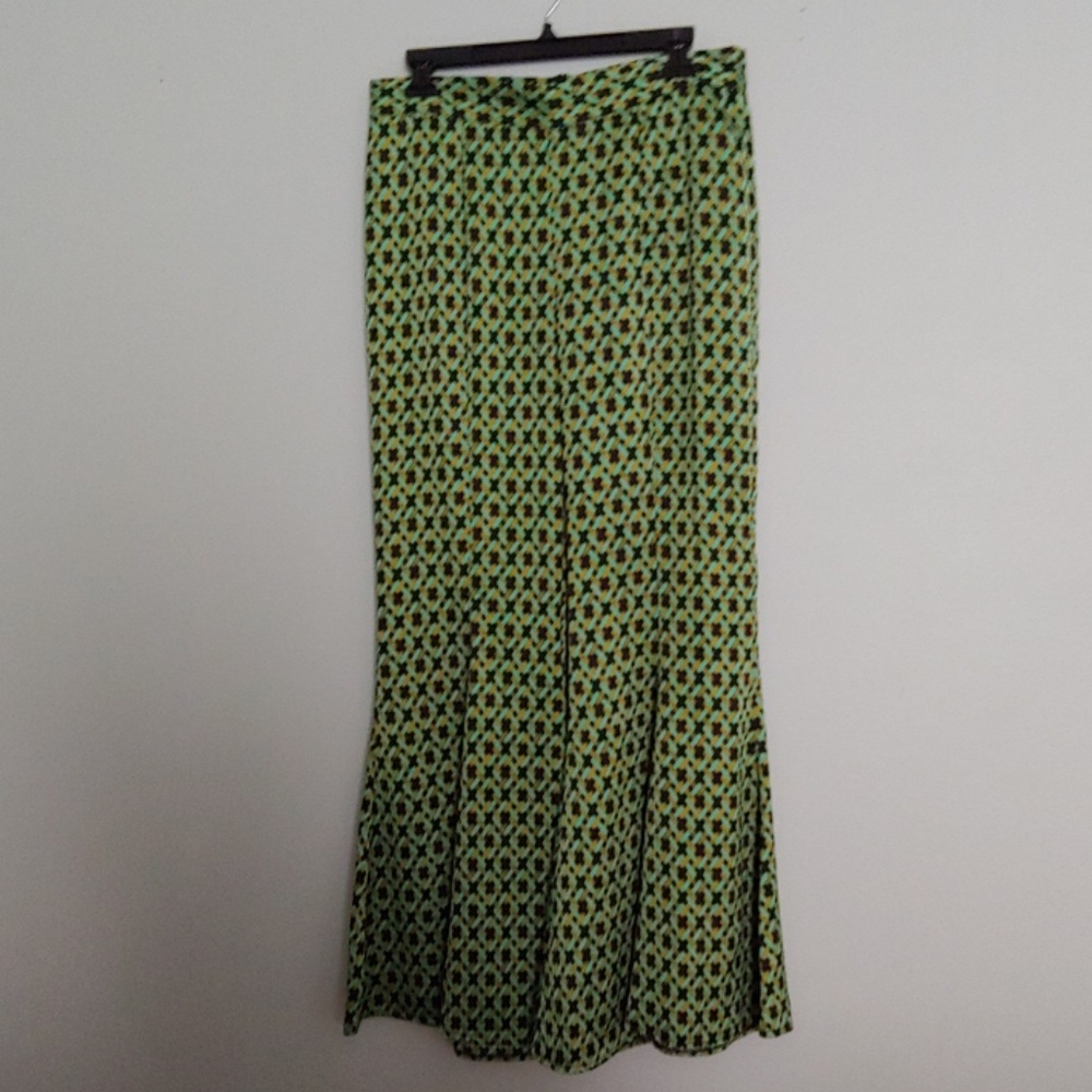 Poly satin like print flared pants